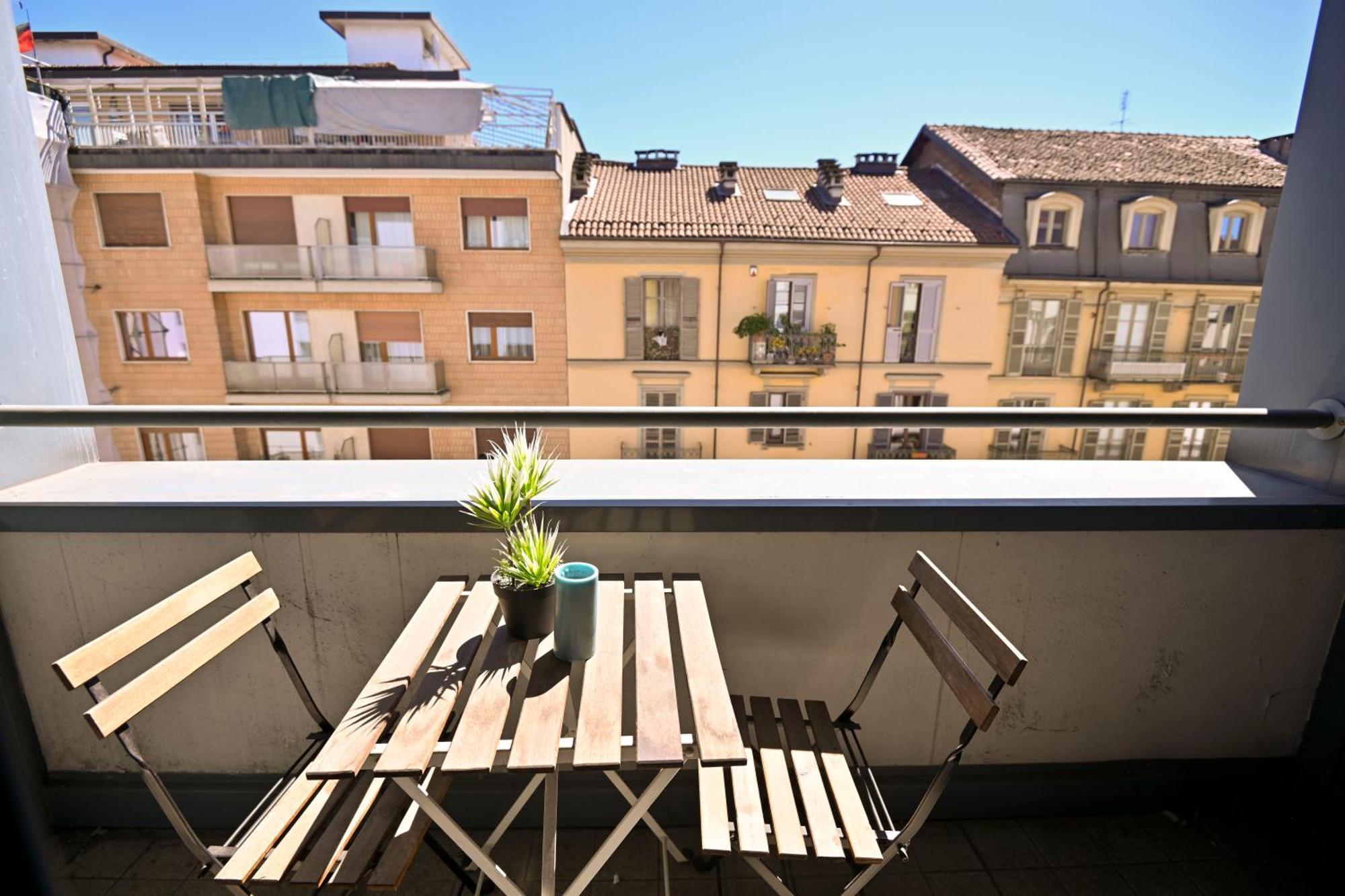 Top Living Apartments - San Salvario Torino Eksteriør bilde